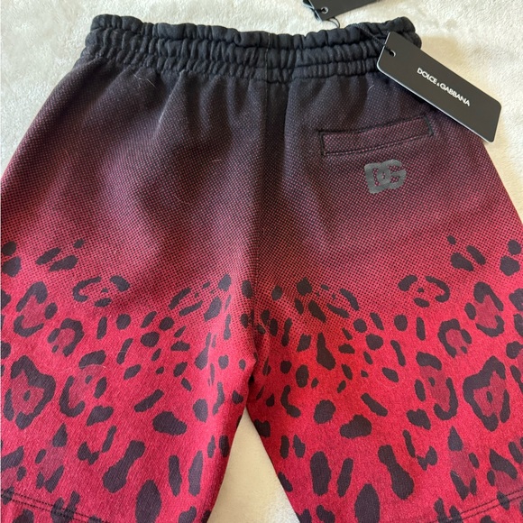Dolce and Gabbana boys shorts - Picture 2 of 6